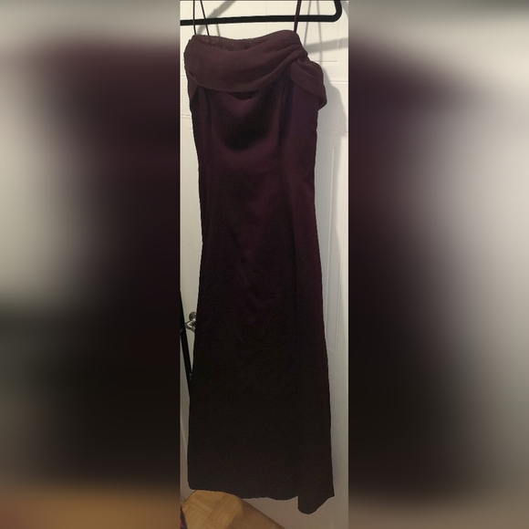 Prom or bridesmaid dress size 8 - Picture 4 of 10